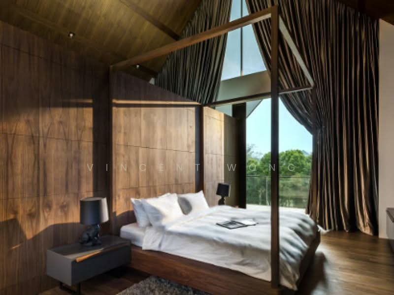 CRESCENT Detached House For Sale at S$ 16,880,000 | PropertyGuru Singapore - Bedroom