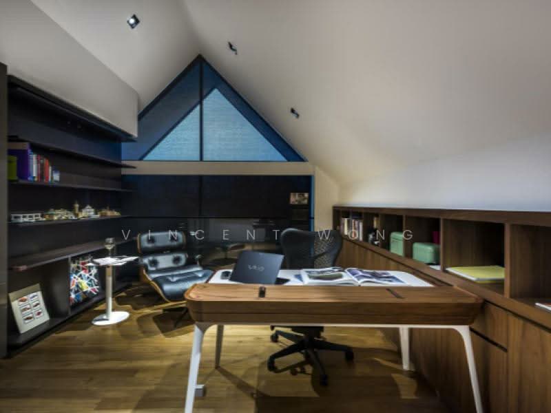 CRESCENT Detached House For Sale at S$ 16,880,000 | PropertyGuru Singapore - Study