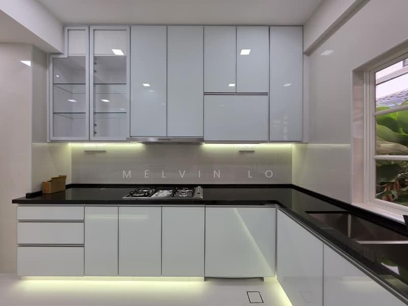 Gentle Villas, 71 Gentle Drive, 5 Bedrooms, 7,382 sqft, Semi-Detached House For Rent, by Melvin Lo, 500062434 - Kitchen - PropertyGuru.com.sg