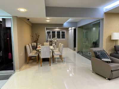 For Sale - 716 Ang Mo Kio Avenue 6