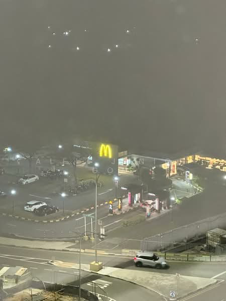 716 Ang Mo Kio Avenue 6 HDB Flat For Sale at S$ 890,000 | PropertyGuru Singapore - Exterior