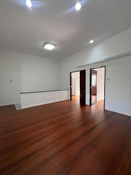 Lowland Road, Kovan Road. Near to Kovan MRT, , 2 Bedrooms, 872 sqft, Apartment For Rent, by Johnny Chia, 500062452 - Interior - PropertyGuru.com.sg