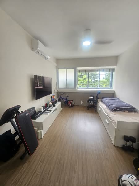 Ivory Heights, Jurong East Street 13, 3 Bedrooms, 1,701 sqft, Condominium For Sale, by Ivy Lew, 500062456 - Bedroom - PropertyGuru.com.sg