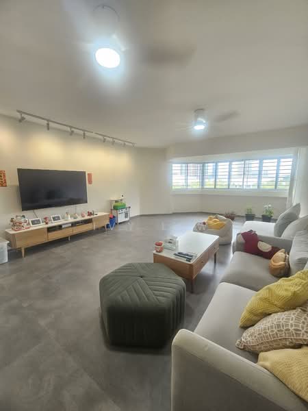 Ivory Heights, Jurong East Street 13, 3 Bedrooms, 1,701 sqft, Condominium For Sale, by Ivy Lew, 500062456 - Living Room - PropertyGuru.com.sg