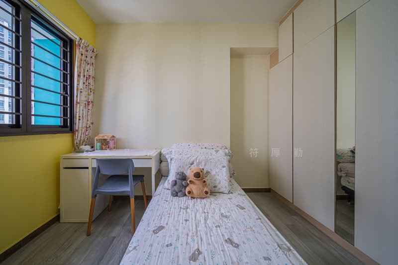 29 Ghim Moh Link HDB Flat For Sale at S$ 1,080,000 | PropertyGuru Singapore - Bedroom