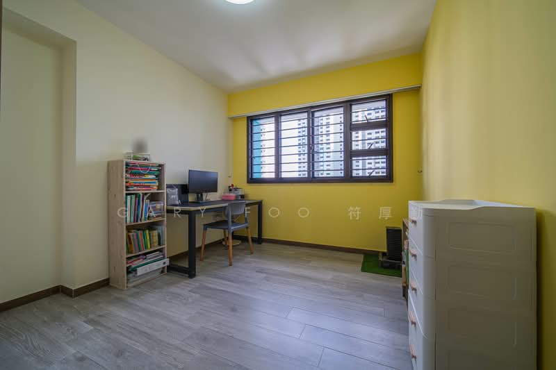 29 Ghim Moh Link HDB Flat For Sale at S$ 1,080,000 | PropertyGuru Singapore - Study