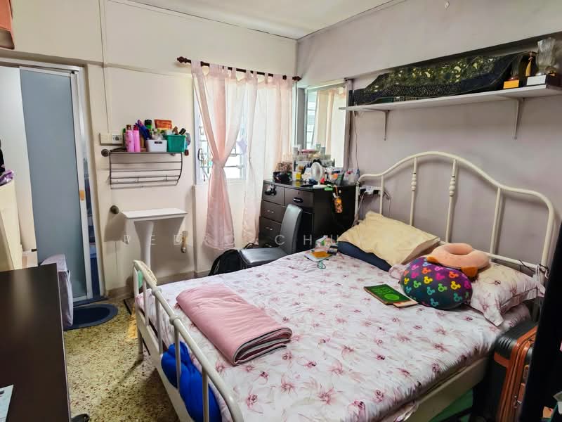 24 Marsiling Drive HDB Flat For Sale at S$ 398,000 | PropertyGuru Singapore - Bedroom