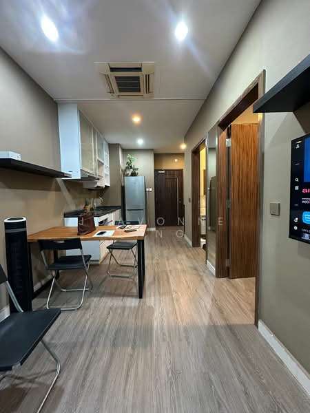 Parc Rosewood, 71 Rosewood Drive, 1 Bedroom, 517 sqft, Condominium For Rent, by Joavonne Tang, 500062497 - Kitchen - PropertyGuru.com.sg