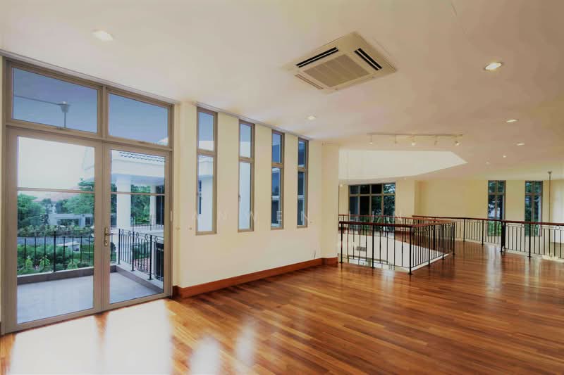 Villas Holland, 4 Bukit Sedap Road, 6 Bedrooms, 20,019 sqft, Detached House For Rent, by JIANWEN LIN, 500062508 - PropertyGuru.com.sg