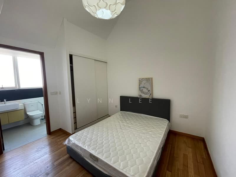 Urban Lofts Condominium For Sale at S$ 918,000 | PropertyGuru Singapore - Bedroom