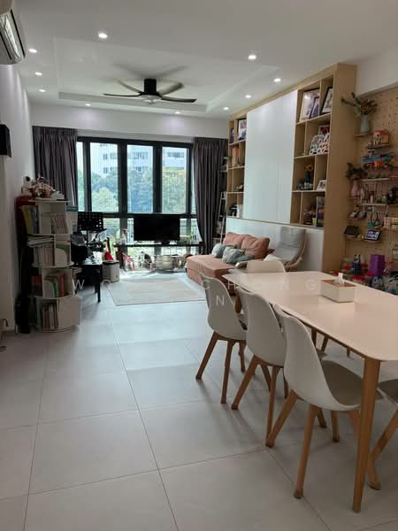 Springdale Condo Condominium For Sale at S$ 2,350,000 | PropertyGuru Singapore - Living Room