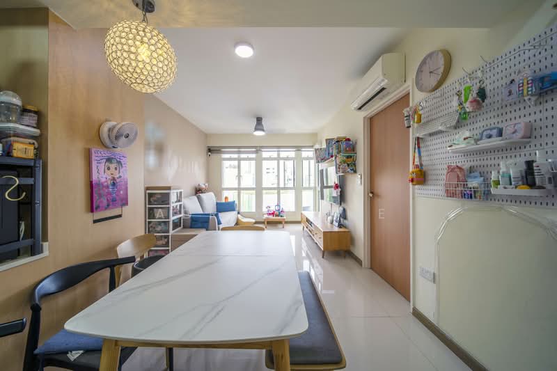 104A Bidadari Park Drive HDB Flat For Sale at S$ 860,000 | PropertyGuru Singapore - Living Room