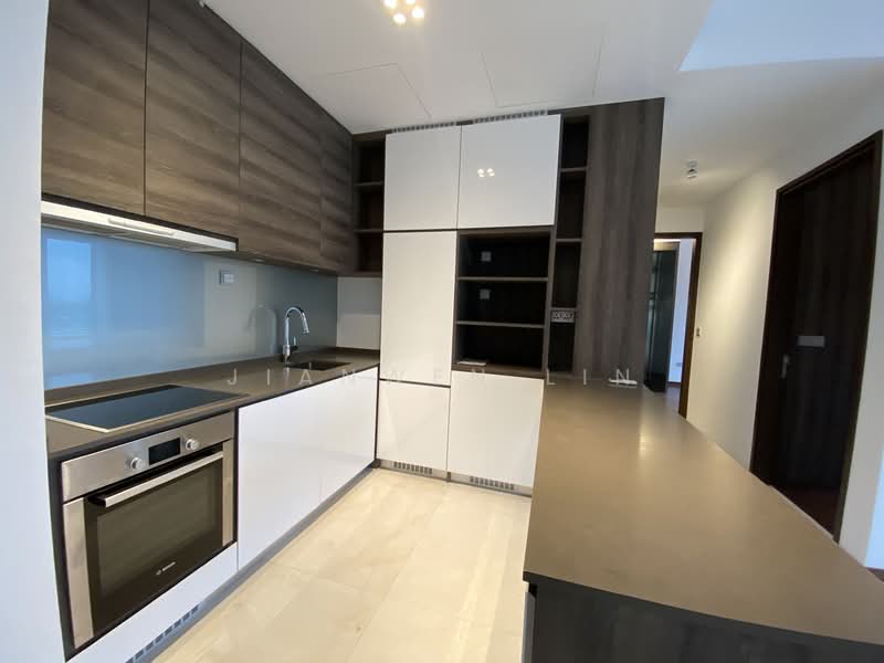 The Scotts Tower, 38 Scotts Road, 2 Bedrooms, 840 sqft, Condominium For Rent, by JIANWEN LIN, 500062528 - PropertyGuru.com.sg