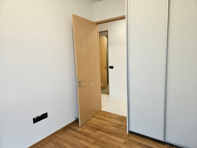 Peak Residence Condominium For Sale at S$ 3,100,000 | PropertyGuru Singapore - Interior