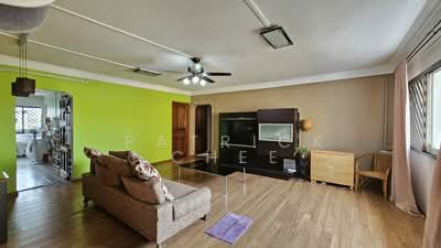 For Sale - 261 Tampines Street 21