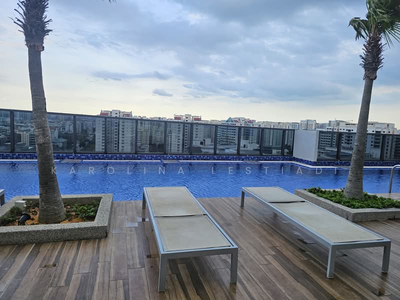 Arena Residences, 20 Guillemard Crescent, 2 Bedrooms, 603 sqft, Condominium For Rent, by Karolina Lestiadi, 500062536 - Pool - PropertyGuru.com.sg