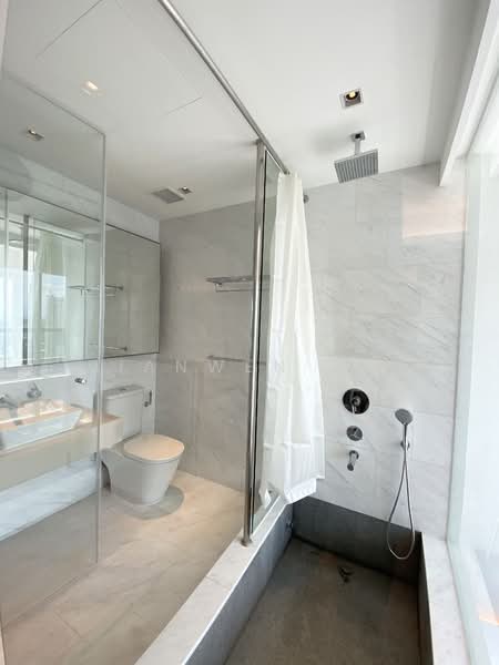 The Clift, 21 McCallum Street, 1 Bedroom, 764 sqft, Apartment For Rent, by JIANWEN LIN, 500062544 - Bathroom - PropertyGuru.com.sg