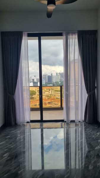 Sky Everton Condominium For Sale at S$ 1,850,000 | PropertyGuru Singapore - Balcony