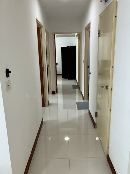 96A Henderson Road HDB Flat For Sale at S$ 1,030,000 | PropertyGuru Singapore - Corridor