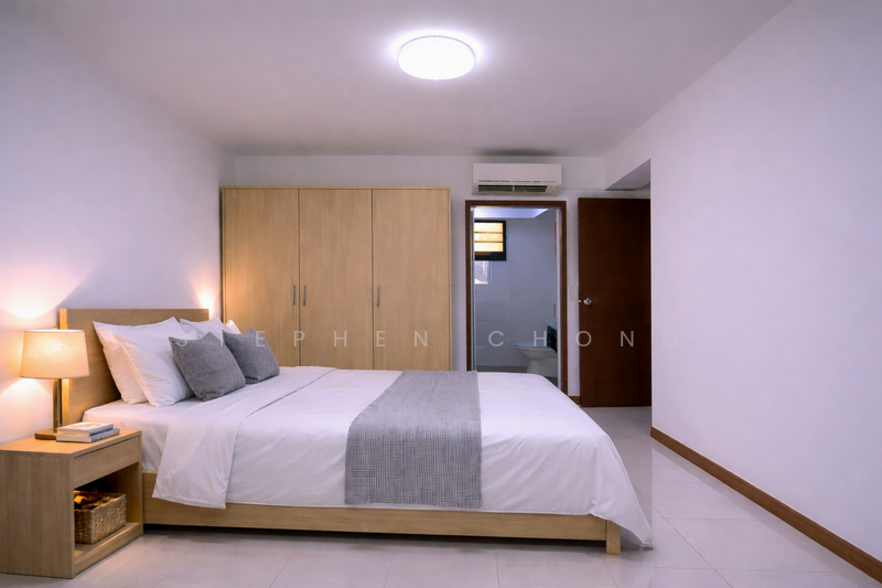 467B Bukit Batok West Avenue 9 HDB Flat For Sale at S$ 650,000 | PropertyGuru Singapore - Bedroom