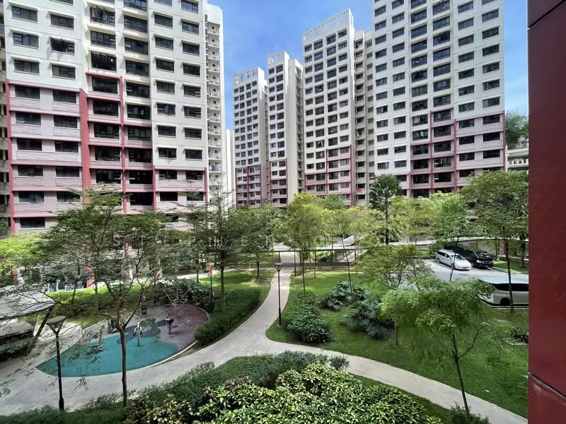 467B Bukit Batok West Avenue 9 HDB Flat For Sale at S$ 650,000 | PropertyGuru Singapore - View