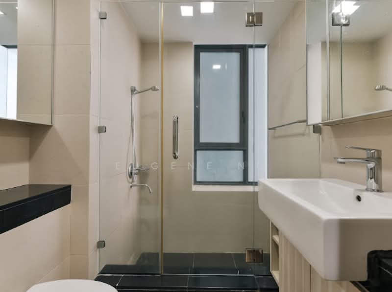 The Beacon Apartment For Sale at S$ 1,988,000 | PropertyGuru Singapore - Bathroom