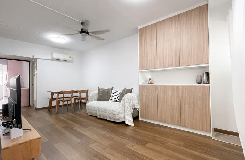 104 Tampines Street 11, 104 Tampines Street 11, 2 Bedrooms, 850 sqft, HDB Flat For Rent, by Jeremy Gan, 500062577 - Living Room - PropertyGuru.com.sg