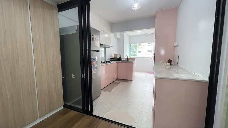 104 Tampines Street 11, 104 Tampines Street 11, 2 Bedrooms, 850 sqft, HDB Flat For Rent, by Jeremy Gan, 500062577 - Kitchen - PropertyGuru.com.sg