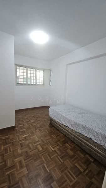 West Bay Condo, 60 West Coast Crescent, Studio, 871 sqft, Condominium For Rent, by Joseph Tan, 500062580 - Bedroom - PropertyGuru.com.sg