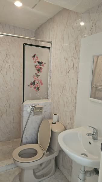 West Bay Condo, 60 West Coast Crescent, Studio, 871 sqft, Condominium For Rent, by Joseph Tan, 500062580 - Bathroom - PropertyGuru.com.sg