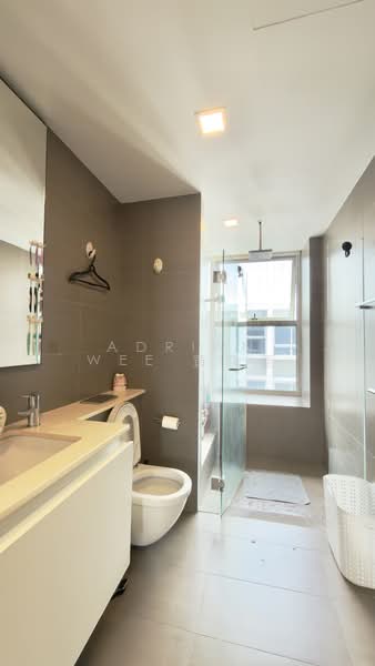 Sophia Residence Condominium For Sale at S$ 5,200,000 | PropertyGuru Singapore - Bathroom