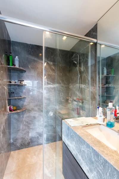 Residences @ Evelyn Condominium For Sale at S$ 5,800,000 | PropertyGuru Singapore - Bathroom