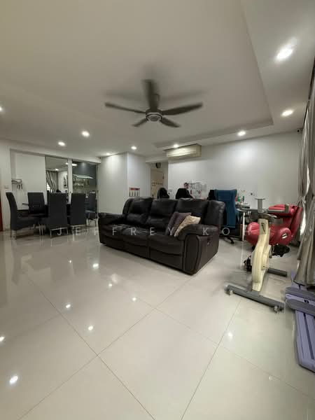 546C Segar Road HDB Flat For Sale at S$ 750,000 | PropertyGuru Singapore