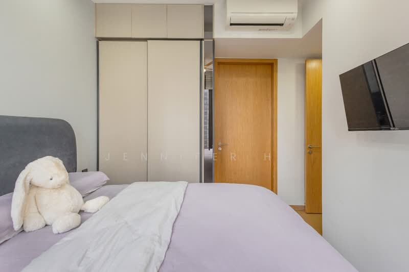 Midwood Condominium For Sale at S$ 1,399,000 | PropertyGuru Singapore - Bedroom