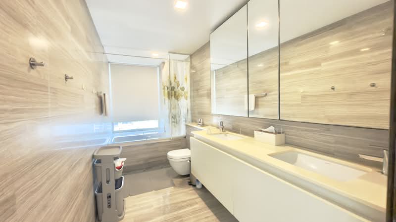 Sophia Residence Condominium For Sale at S$ 5,200,000 | PropertyGuru Singapore - Bathroom