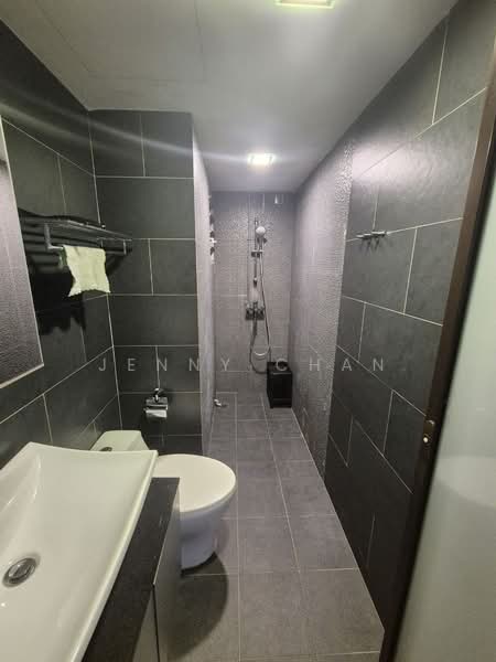 50 Strathmore Avenue, 50 Strathmore Avenue, Room Rental, 120 sqft, HDB Flat For Rent, by Jenny Chan, 500062662 - Bathroom - PropertyGuru.com.sg