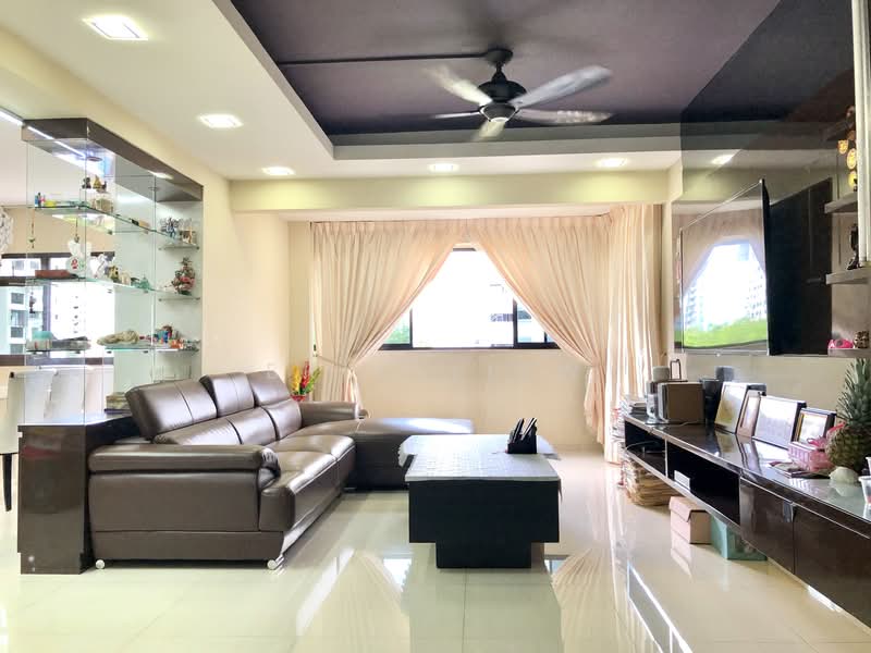 513 Jelapang Road HDB Flat For Sale at S$ 980,000 | PropertyGuru Singapore - Living Room