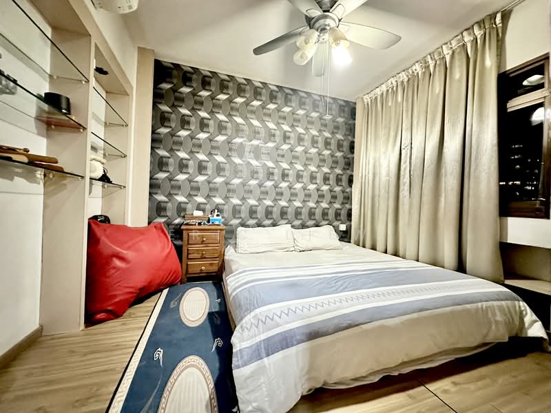 513 Jelapang Road HDB Flat For Sale at S$ 980,000 | PropertyGuru Singapore - Bedroom