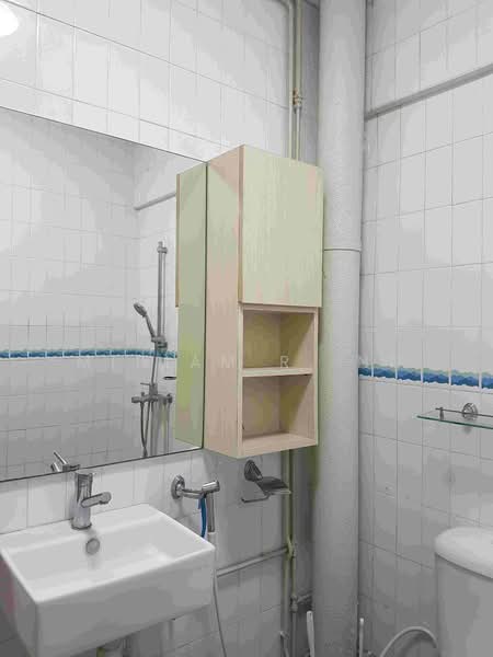 974 Jurong West Street 93, 974 Jurong West Street 93, 4 Bedrooms, 1,571 sqft, HDB Flat For Rent, by Miriam R. Ng, 500062690 - Bathroom - PropertyGuru.com.sg