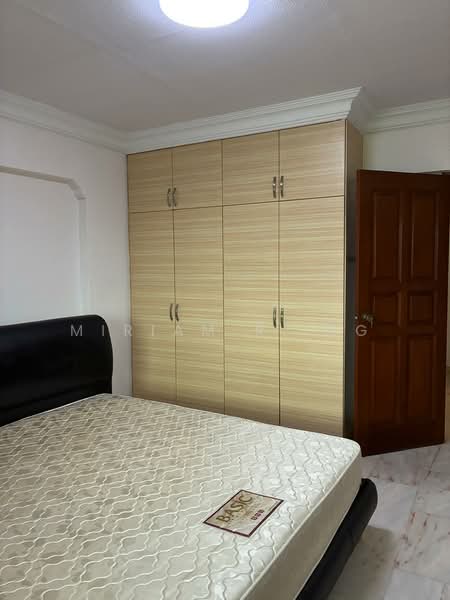 974 Jurong West Street 93, 974 Jurong West Street 93, 4 Bedrooms, 1,571 sqft, HDB Flat For Rent, by Miriam R. Ng, 500062690 - Master Bedroom - PropertyGuru.com.sg