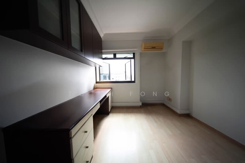 324A Sengkang East Way HDB Flat For Sale at S$ 680,000 | PropertyGuru Singapore - Study