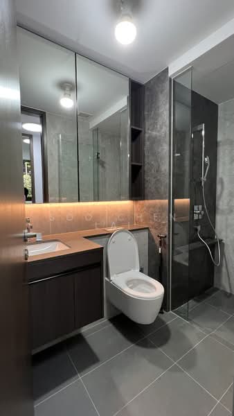 Tembusu Grand Condominium For Sale at S$ 2,300,000 | PropertyGuru Singapore - Bathroom