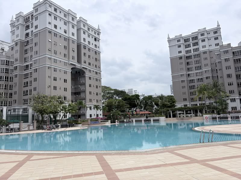 Castle Green Condominium For Sale at S$ 1,700,000 | PropertyGuru Singapore - Exterior