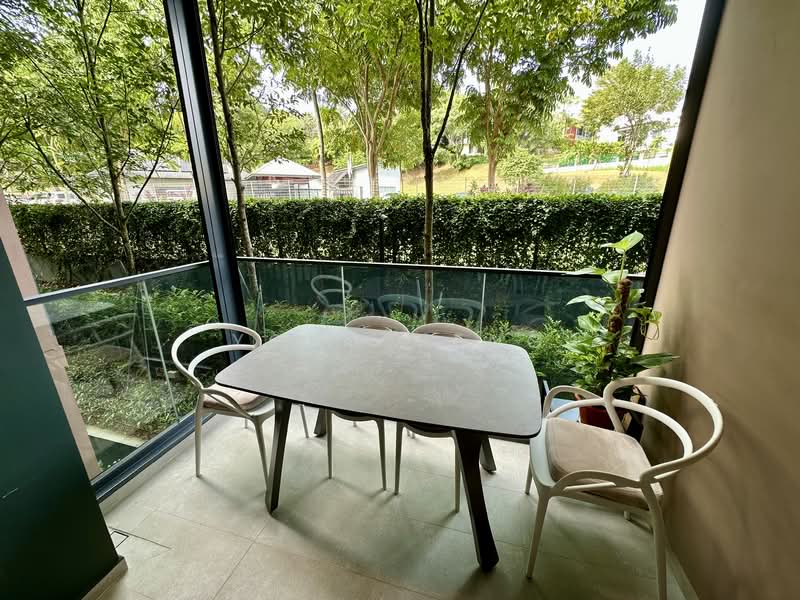 Fourth Avenue Residences Condominium For Sale at S$ 1,380,000 | PropertyGuru Singapore - Balcony