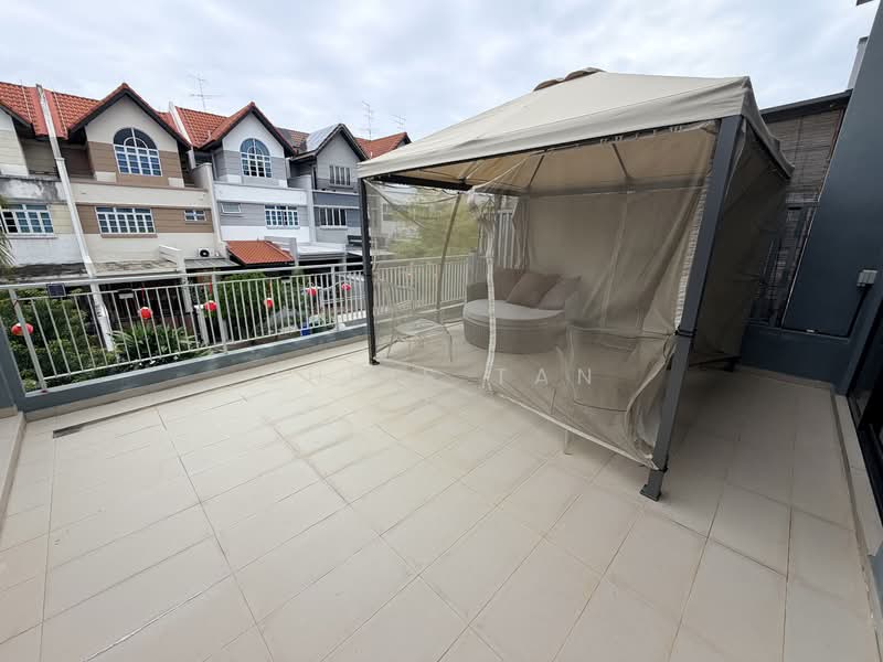 Liria Terrace, Mariam Way, 5 Bedrooms, 3,020 sqft, Terraced House For Sale, by Chris Tan, 500062719 - Extended Balcony - PropertyGuru.com.sg