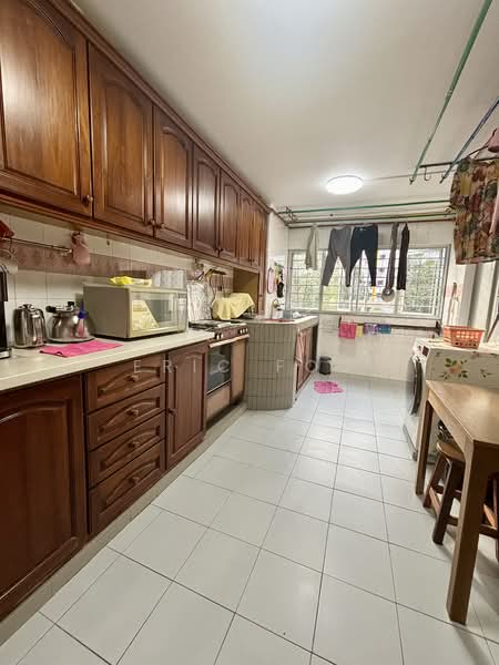 176 Ang Mo Kio Avenue 4, 176 Ang Mo Kio Avenue 4, Room Rental, 150 sqft, HDB Flat For Rent, by Eric Foo, 500062722 - Kitchen - PropertyGuru.com.sg