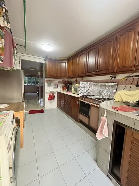 176 Ang Mo Kio Avenue 4, 176 Ang Mo Kio Avenue 4, Room Rental, 150 sqft, HDB Flat For Rent, by Eric Foo, 500062722 - Kitchen - PropertyGuru.com.sg