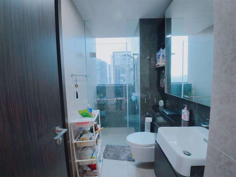 Parc Clematis Condominium For Sale at S$ 4,000,000 | PropertyGuru Singapore - Bathroom