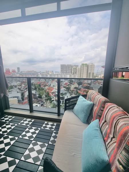 JadeScape Condominium For Sale at S$ 1,850,000 | PropertyGuru Singapore - Balcony