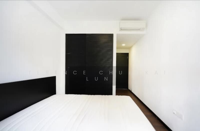 1919 Condominium For Sale at S$ 1,700,000 | PropertyGuru Singapore - Master Bedroom